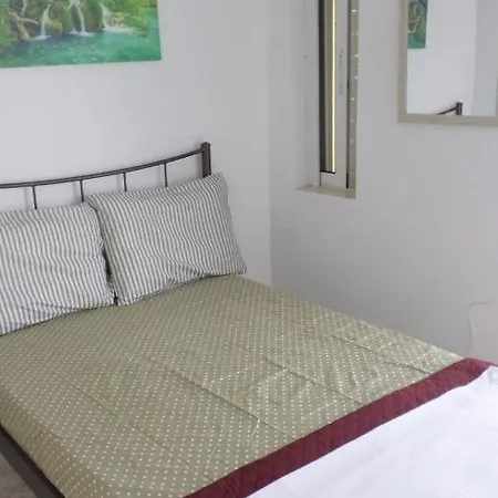 Top Floor Studio Apartament *